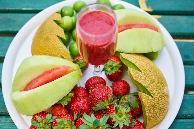 beragam jenis jus buah yang enak dan sehat untuk dikonsumsi